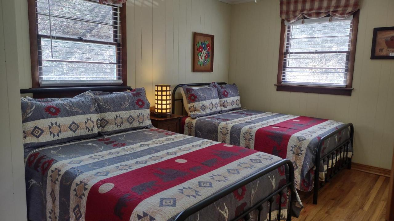Cozy Creek Cottages Maggie Valley Buitenkant foto